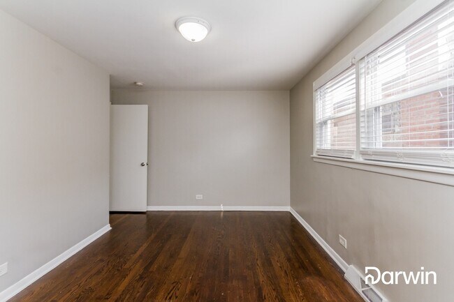 Building Photo - 3008 W 107th St