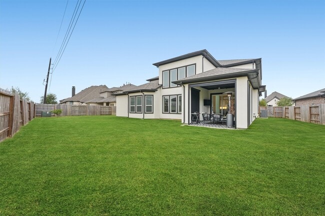 Building Photo - 30330 Parkside Passage Dr