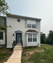 Building Photo - 9415 Riverbrink Ct