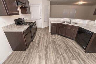 Building Photo - 5452 Quail Cove Ln