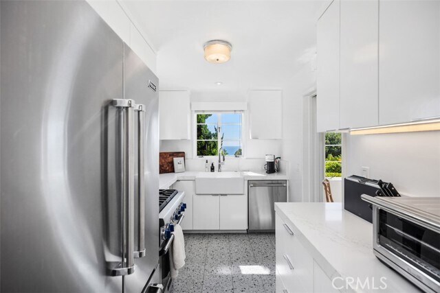 Building Photo - 2142 Ruby Pl