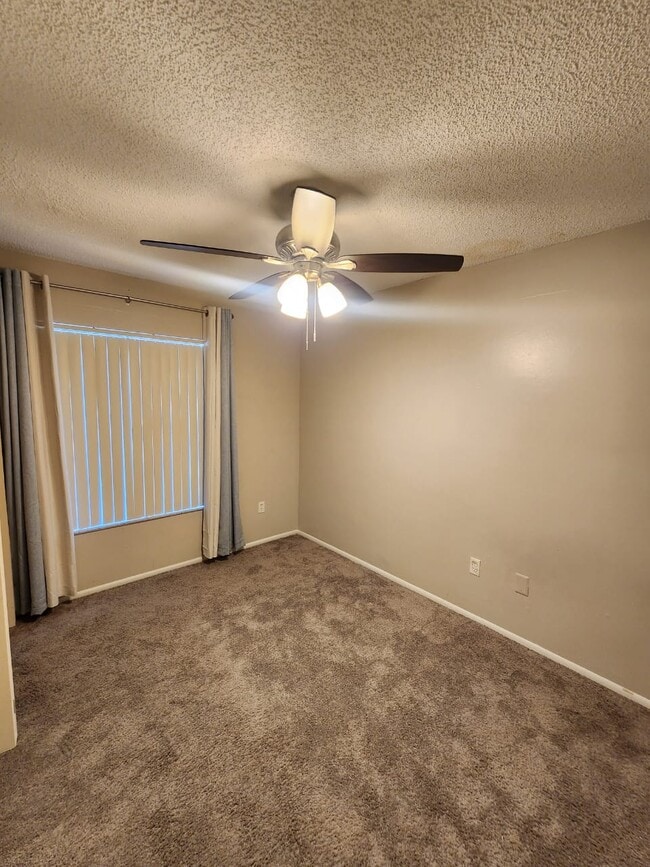 Building Photo - 5140 La Mancha Ct