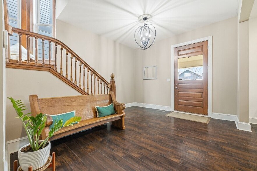 Building Photo - 2130 N Delaware St