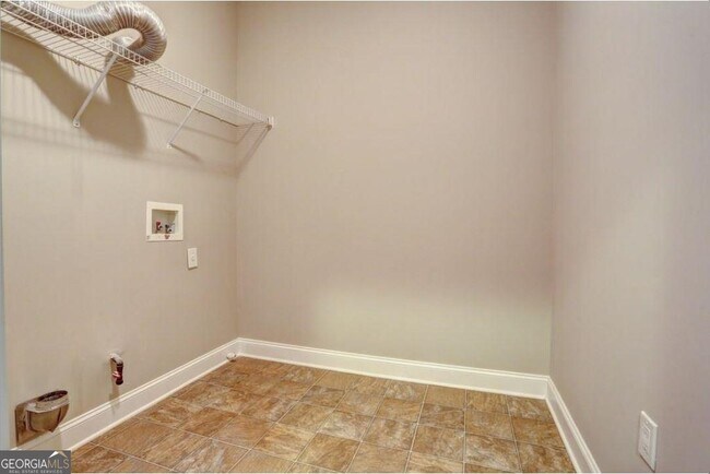 Building Photo - 12820 Doe Dr