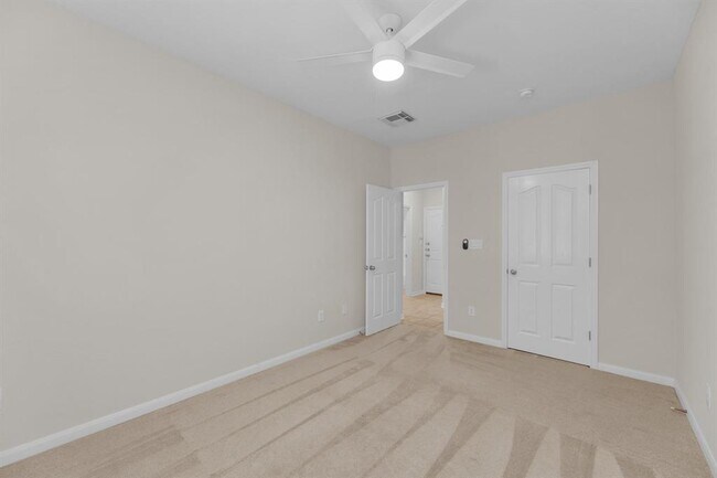 Building Photo - 3929 Vallarta Ln