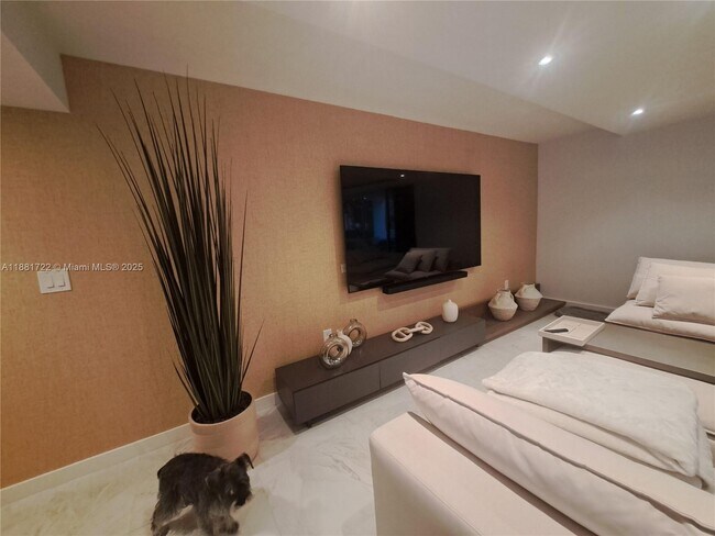 Building Photo - 468 Golden Isles Dr