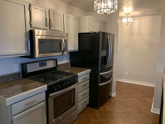 Building Photo - Post Falls Rancher