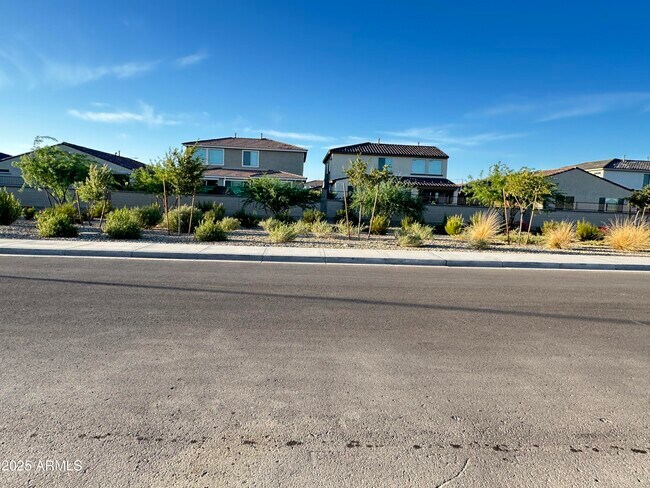 Building Photo - 8809 W Windsor Blvd