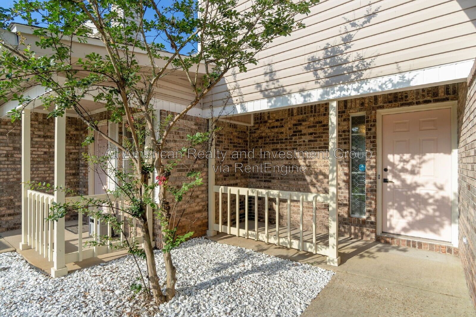 Building Photo - 903 Piedmont Pl