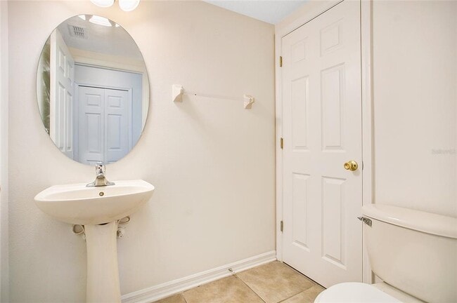 Building Photo - 2401 Harleyford Pl