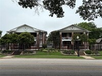 Building Photo - 901 N Bishop Ave
