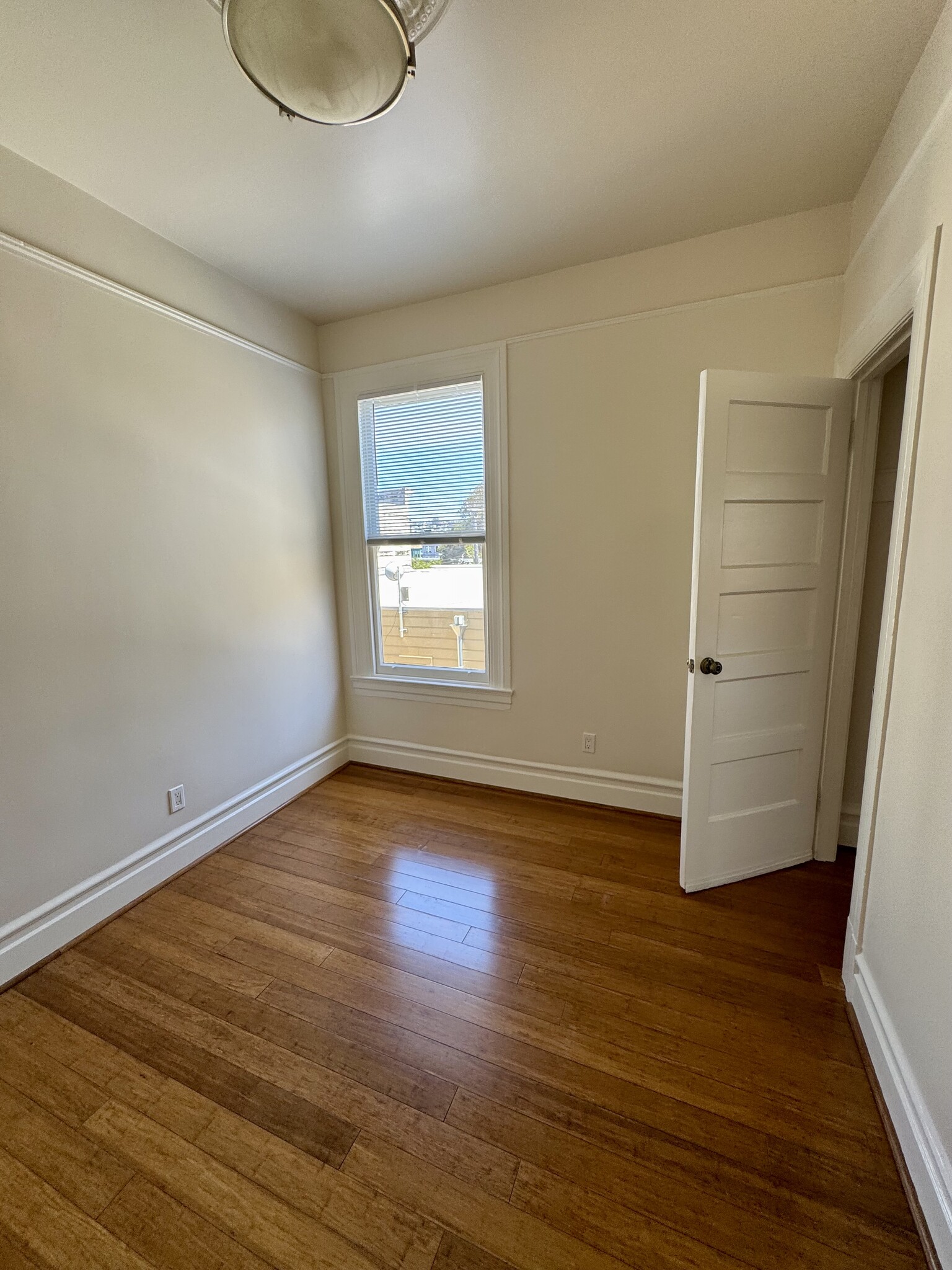 Building Photo - 3154 26th St