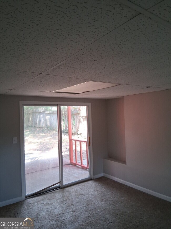 Building Photo - 9109 Sterling Ridge Ln