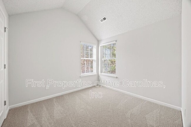 Building Photo - 1411 Swaying Branch Ln