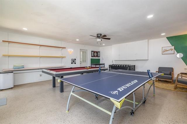 Building Photo - 2404 Crestview Cir
