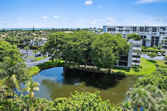 Building Photo - 1605 S US Hwy 1