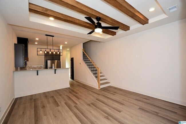 Building Photo - 1107 Windsor Sq