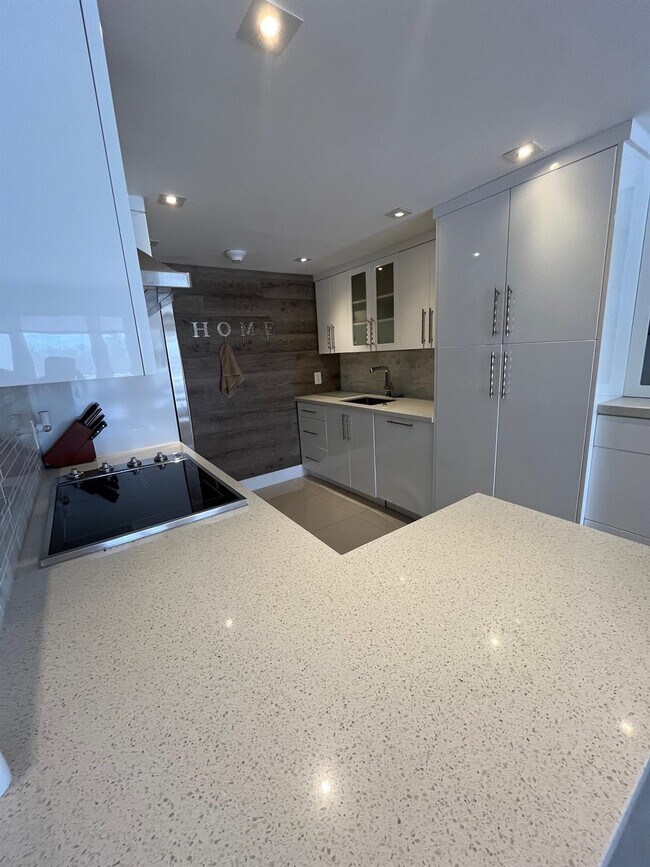 Building Photo - 133 N Pompano Beach Blvd