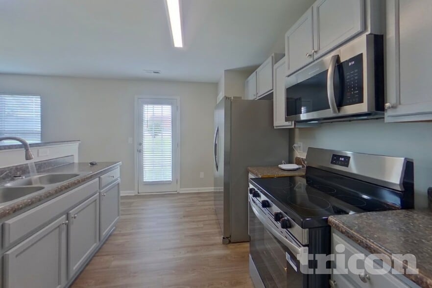 Building Photo - 528 Gentle Breeze Ln