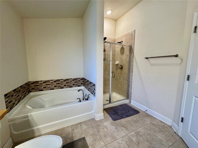 Building Photo - 8950 52nd Ave E