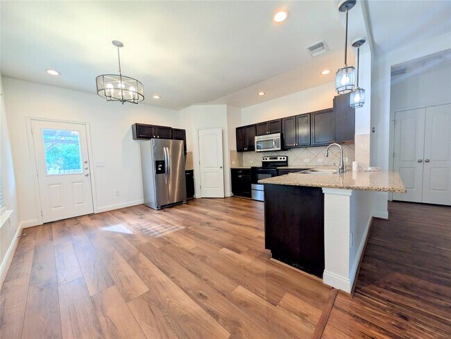 Building Photo - 3508 Wickham Ln