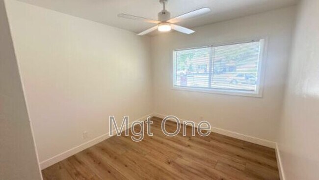 Building Photo - 4157 Kingsbury Pl