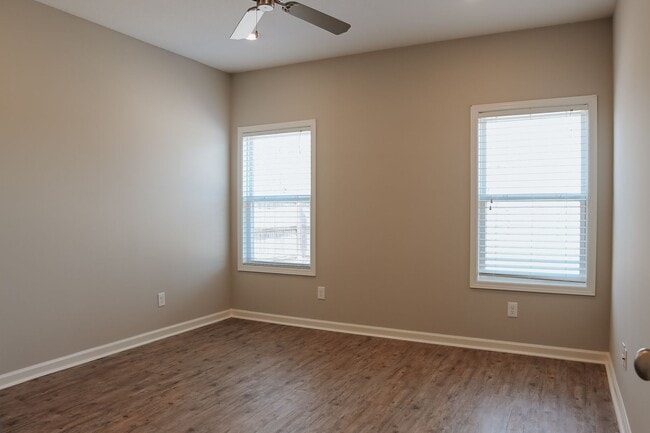 Building Photo - Family Home in Shelbi Place Available Aug ...