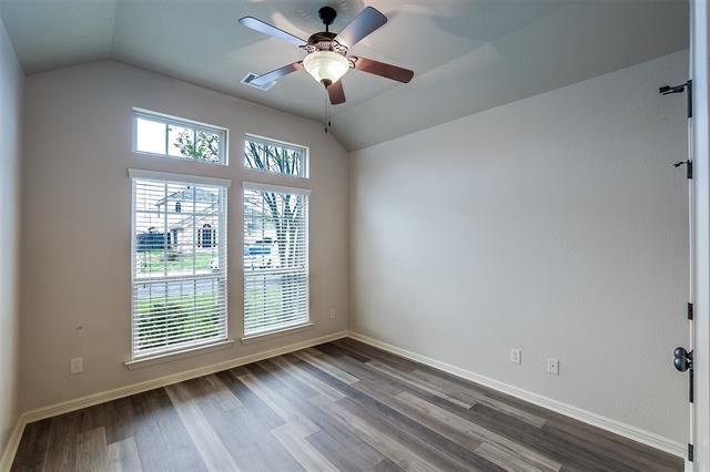 Building Photo - 308 Westgate Dr