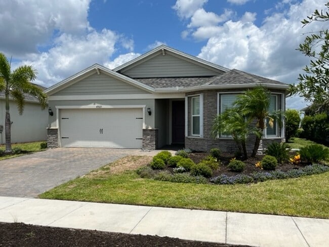 Building Photo - Stunning Lakefront 3/2 Home in the Heart of Babcock Ranch
