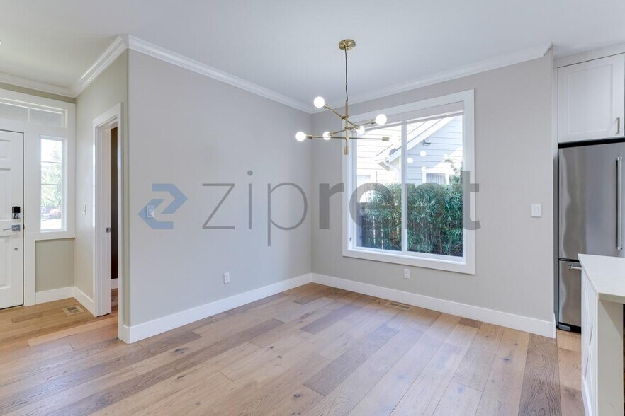 Building Photo - 23620-23230 230th Pl SE