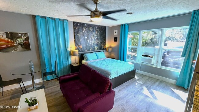 Building Photo - 236 N Keech St