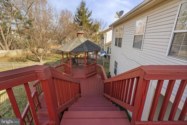 Building Photo - 14690 Stratford Dr