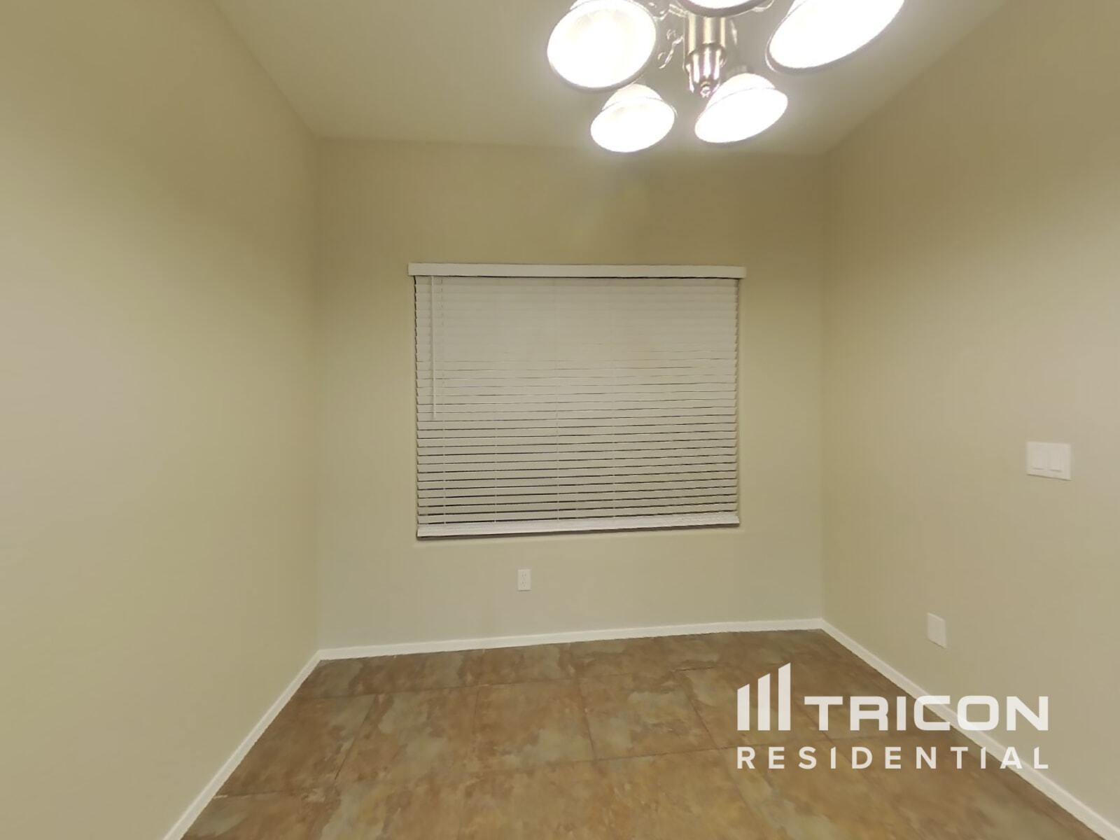 Building Photo - 36085 N Mirandesa Dr