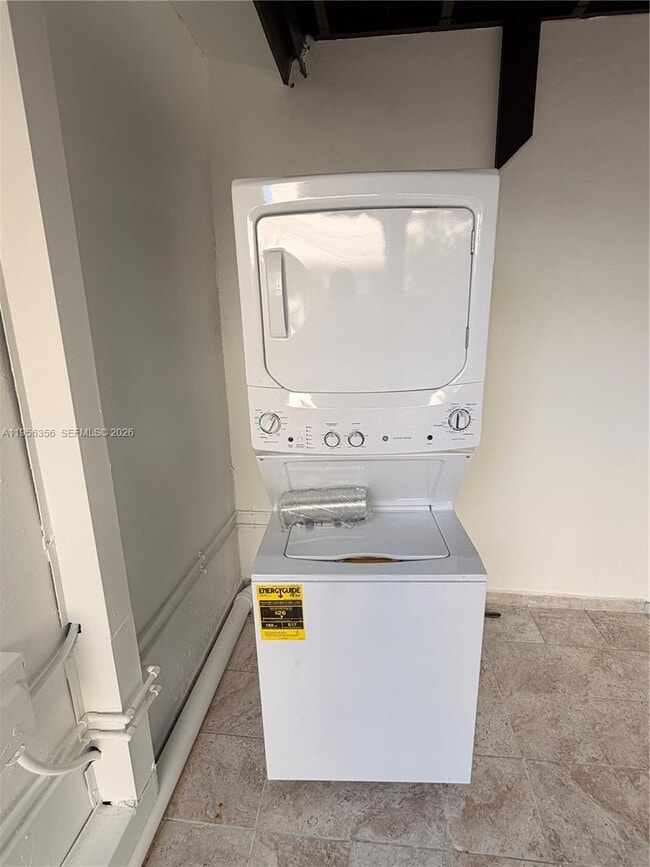 Building Photo - 10854 SW 141st Ln