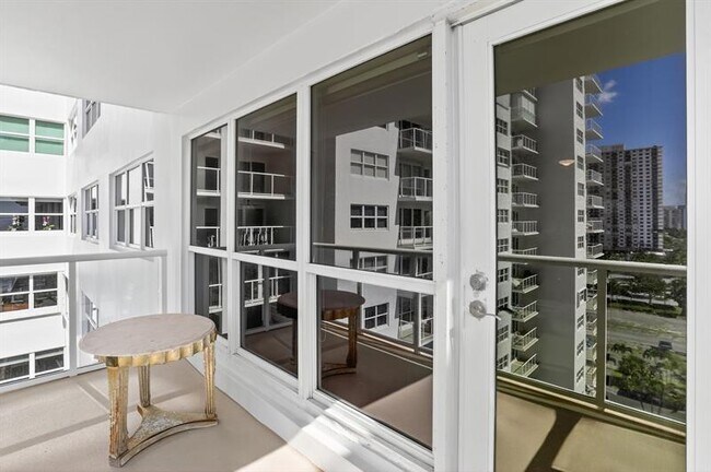 Building Photo - 111 N Pompano Beach Blvd