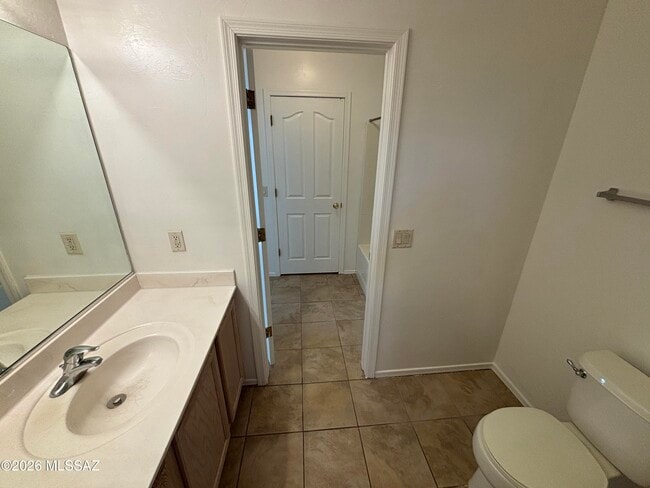 Building Photo - 770 W Firehawk Dr