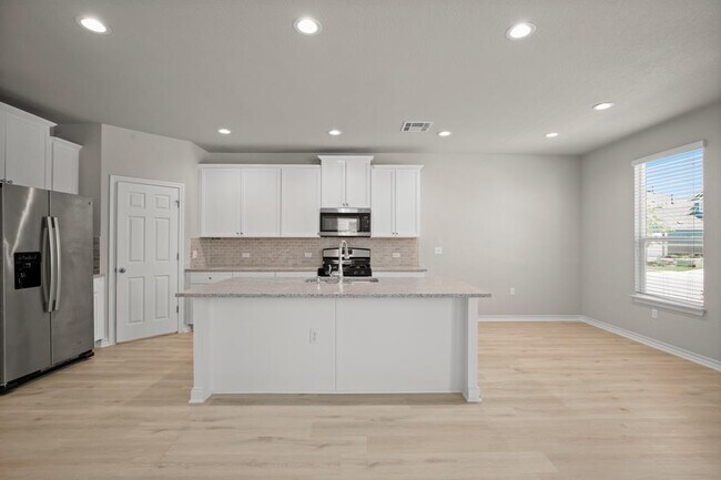 Building Photo - 11804 Clayton Creek Ave