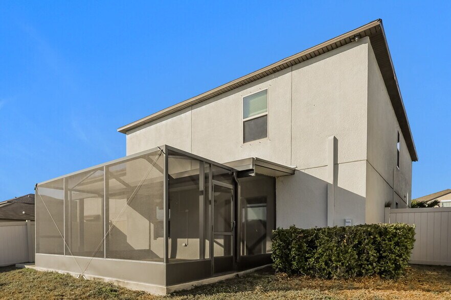 Building Photo - 15425 Broad Brush Dr