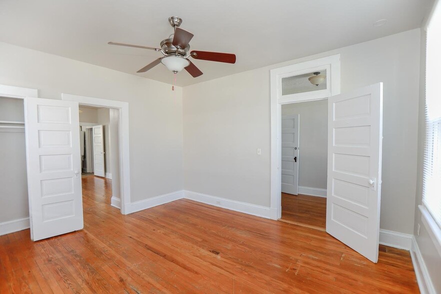 Building Photo - 1439 Moultrie Ave