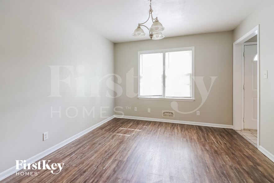 Building Photo - 3508 S Leslie Ave