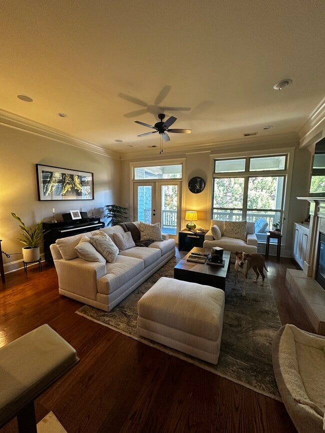 Building Photo - 2471 Gatebury Cir