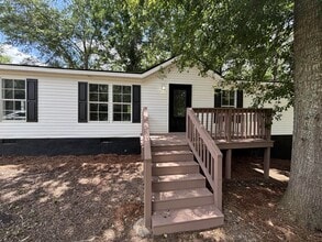 Building Photo - 3371 Greensboro Rd