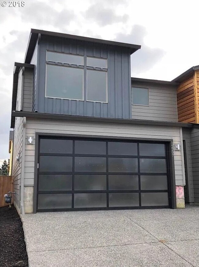 Building Photo - Welcome to your new home!