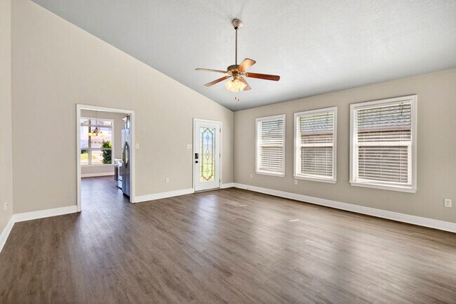 Building Photo - 18137 Canal Jct Dr