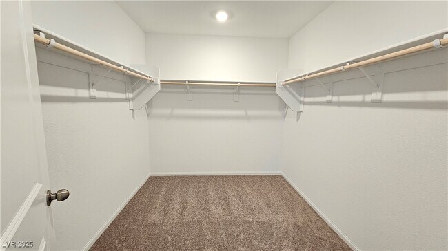 Building Photo - 6071 Swift Lariat St