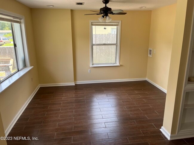 Building Photo - 5418 Juno Dr