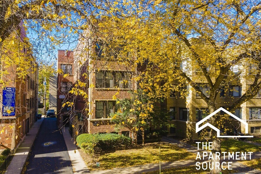 Building Photo - 1132 Maple Ave