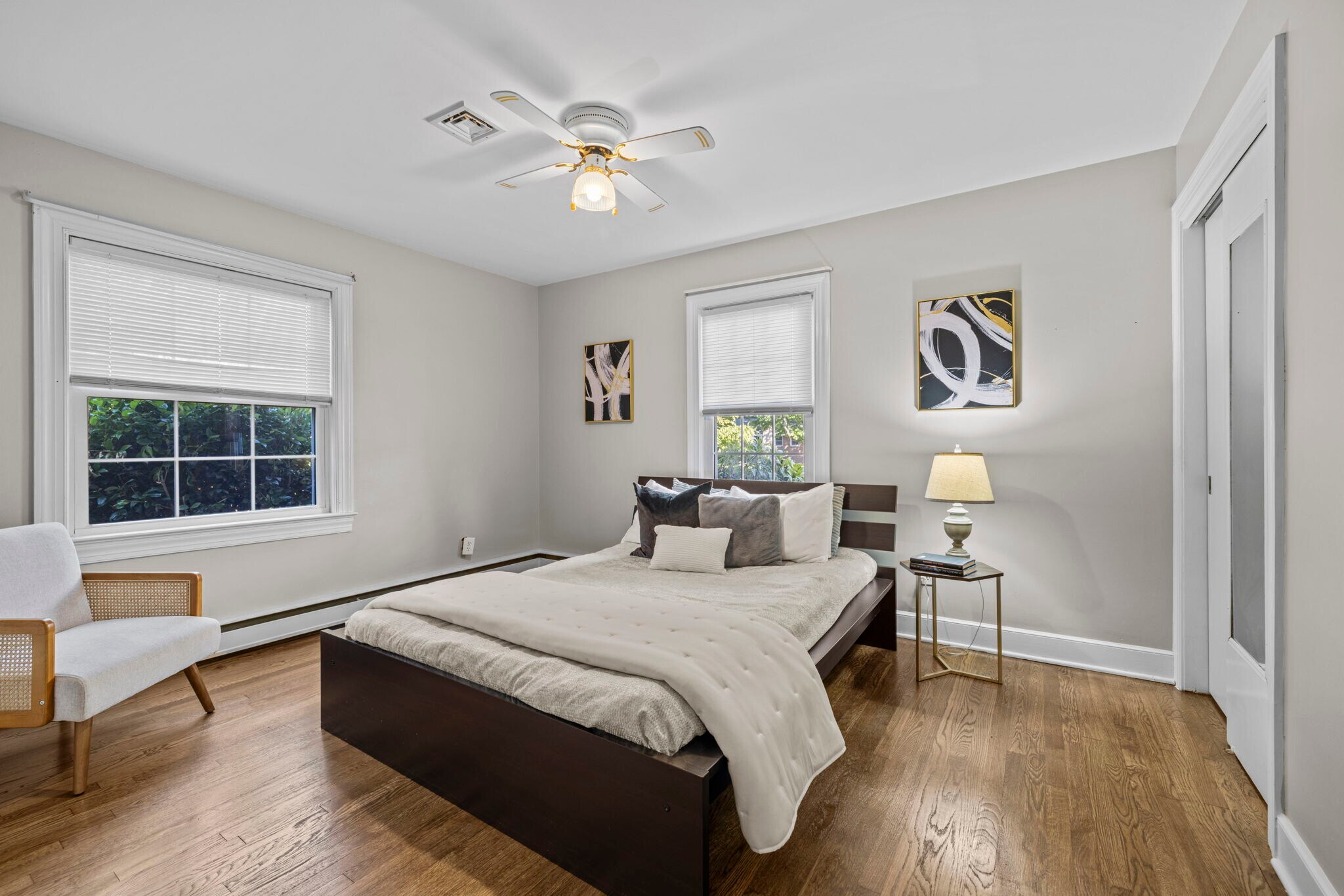 Building Photo - 12 Meadow Dr