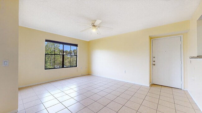 Building Photo - 15077 SW 103rd Ter