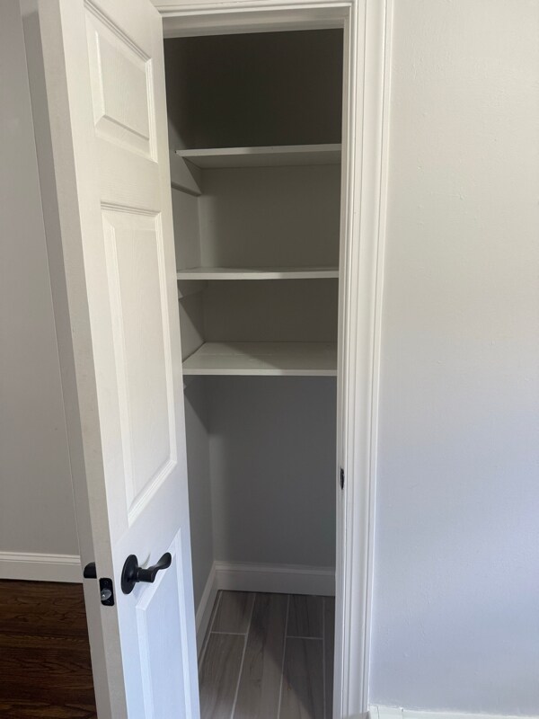 Building Photo - 393 Grove St